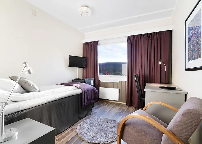 Bardufoss Hotell Ξενοδοχείο 2*