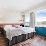 Bardufoss Hotell מלון
